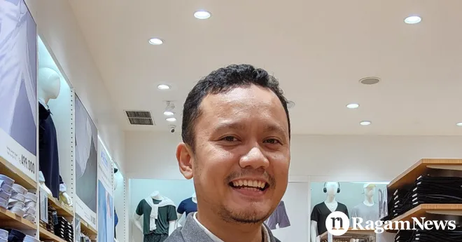 di crop bagian atas